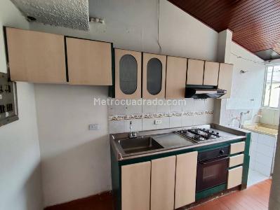 Apartamento de 3 alcobas en arriendo en Los Alamos, Bogotá, 52 m² · foto 6 de 20