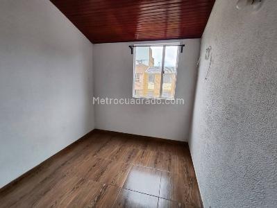 Apartamento de 3 alcobas en arriendo en Los Alamos, Bogotá, 52 m² · foto 18 de 20