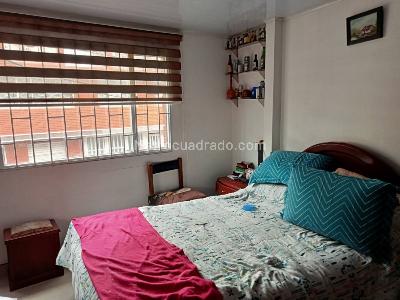 Casa de 5 alcobas en venta en La Laguna, Bogotá, 114 m² · foto 10 de 18