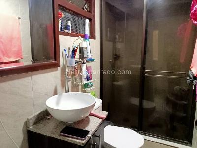 Casa de 5 alcobas en venta en La Laguna, Bogotá, 114 m² · foto 14 de 18