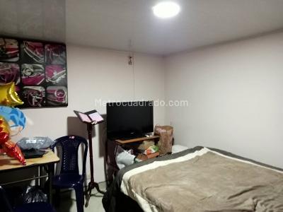 Casa de 5 alcobas en venta en La Laguna, Bogotá, 114 m² · foto 16 de 18