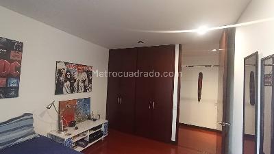 Apartamento de 3 alcobas en venta en Sotileza, Bogotá, 136 m² · foto 13 de 20