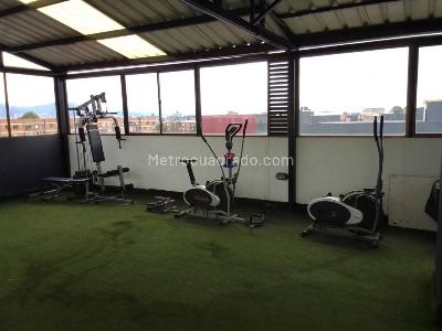 Apartamento en venta en Los Cerezos, Bogotá · foto 8 de 19
