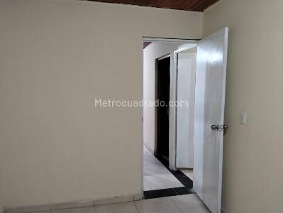 Apartamento de 2 alcobas en arriendo en Villas De Alcala, Bogotá, 50 m² · foto 13 de 20
