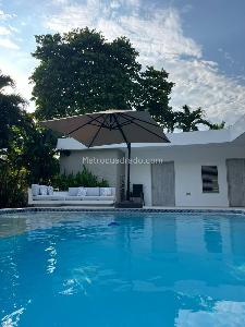 Casa de 5 alcobas en venta en Puerto Peñalisa, Girardot, 370 m² · foto 2 de 20