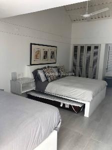 Casa de 5 alcobas en venta en Puerto Peñalisa, Girardot, 370 m² · foto 9 de 20