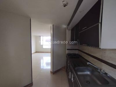 Apartamento de 3 alcobas en arriendo en Fontibon Centenario, Bogotá, 50 m² · foto 10 de 20