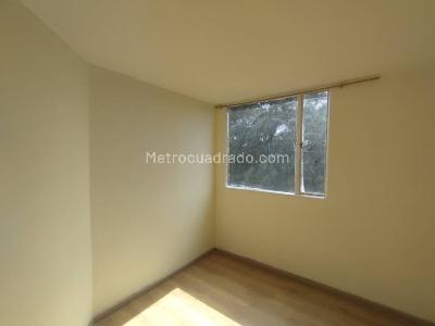 Apartamento de 3 alcobas en arriendo en Fontibon Centenario, Bogotá, 50 m² · foto 15 de 20