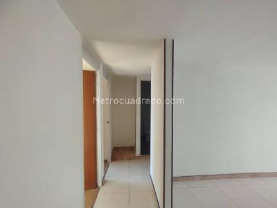 Apartamento de 3 alcobas en arriendo en Fontibon Centenario, Bogotá, 50 m² · foto 16 de 20