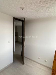 Apartamento de 2 alcobas en venta en Ciudad Kennedy, Bogotá, 37 m² · foto 17 de 20