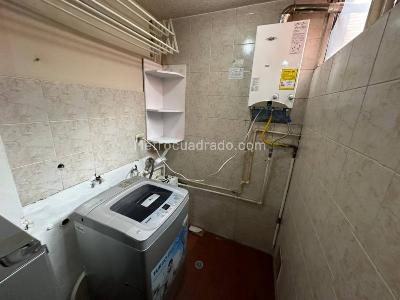 Apartamento de 3 alcobas en venta en Cedro Salazar, Bogotá, 74 m² · foto 7 de 20