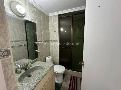 Apartamento de 3 alcobas en venta en Cedro Salazar, Bogotá, 74 m² · foto 18 de 20