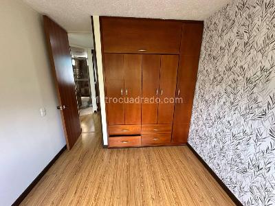 Apartamento en arriendo en Hayuelos, Bogotá · foto 15 de 20