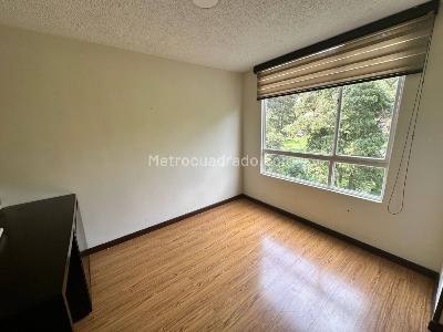 Apartamento en arriendo en Hayuelos, Bogotá · foto 4 de 20