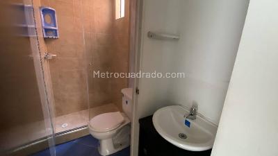 Apartamento en arriendo en Los Alpes, Bogotá · foto 18 de 20
