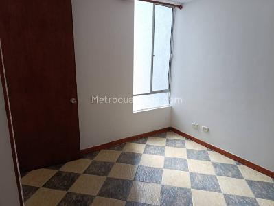 Apartamento en arriendo en San Antonio Noroccidental, Bogotá · foto 10 de 19
