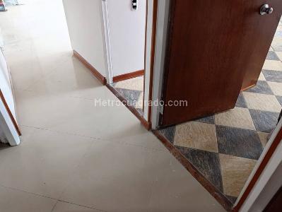Apartamento en arriendo en San Antonio Noroccidental, Bogotá · foto 14 de 19