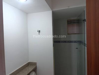 Apartamento en arriendo en San Antonio Noroccidental, Bogotá · foto 16 de 19