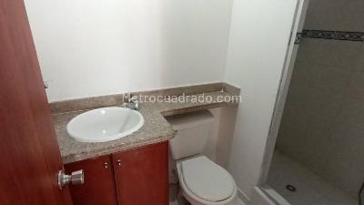 Apartamento en arriendo en San Antonio Noroccidental, Bogotá · foto 17 de 19