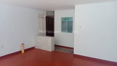 Apartamento en arriendo en 20 De Julio, Bogotá · foto 5 de 20