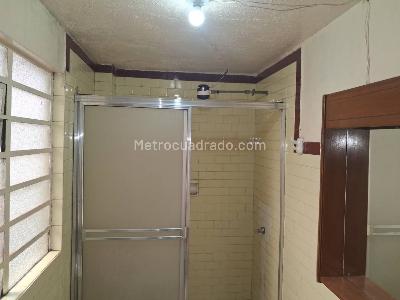 Apartamento de 4 alcobas en arriendo en Santa Fe, Bogotá, 150 m² · foto 13 de 19