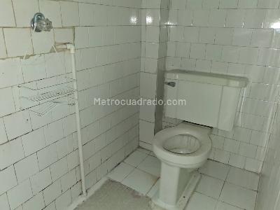 Apartamento de 4 alcobas en arriendo en Santa Fe, Bogotá, 150 m² · foto 17 de 19