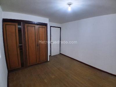 Apartamento de 4 alcobas en arriendo en Santa Fe, Bogotá, 150 m² · foto 4 de 19