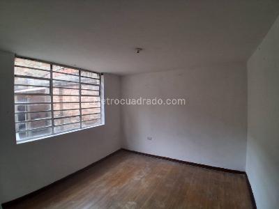 Apartamento de 4 alcobas en arriendo en Santa Fe, Bogotá, 150 m² · foto 5 de 19