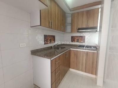 Apartamento en arriendo en Gran Granada, Bogotá · foto 6 de 20