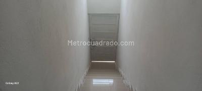 Apartamento en arriendo en La Española, Bogotá · foto 2 de 20