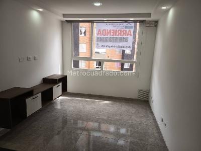 Apartamento en arriendo en Villa Alsacia Castilla, Bogotá · foto 2 de 19