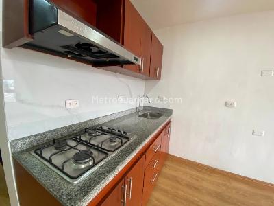 Apartaestudio en arriendo en Villa Del Prado, Bogotá, 40 m² · foto 10 de 20