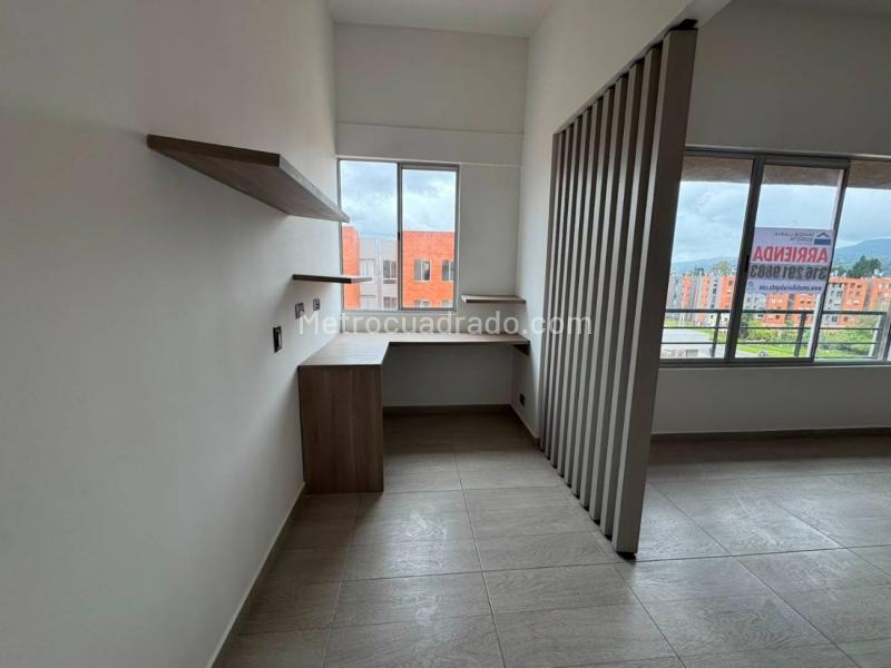 Piso – Chía, San Francisco, San Pedro - Más