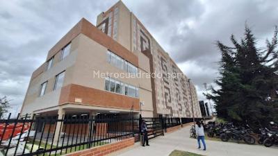Apartaestudio en arriendo en Los Alamos, Bogotá · foto 2 de 20