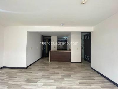 Apartamento de 3 alcobas en venta en Tintala, Bogotá, 69 m² · foto 4 de 19