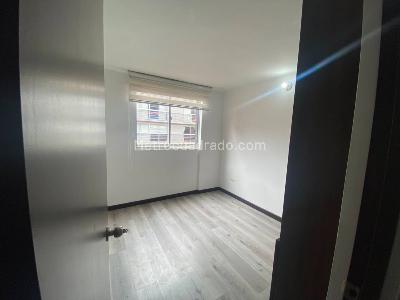 Apartamento de 3 alcobas en venta en Tintala, Bogotá, 69 m² · foto 10 de 19