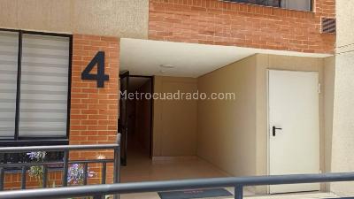 Apartamento de 2 alcobas en arriendo en Montevideo, Bogotá, 42 m² · foto 3 de 20