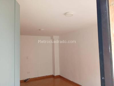 Casa en venta en Suba Urbano, Bogotá · foto 7 de 20