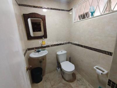 Casa de 5 alcobas en venta en Mandalay I Sector, Bogotá, 207 m² · foto 5 de 20