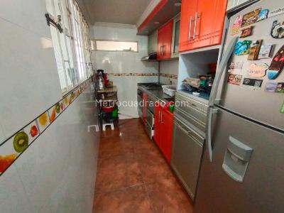Casa de 5 alcobas en venta en Mandalay I Sector, Bogotá, 207 m² · foto 10 de 20