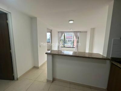 Apartamento de 1 alcoba en arriendo en Mariscal Sucre, Bogotá, 40 m² · foto 8 de 20
