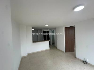 Apartamento de 1 alcoba en arriendo en Mariscal Sucre, Bogotá, 40 m² · foto 9 de 20