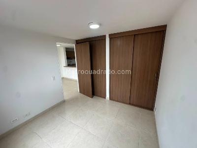 Apartamento de 1 alcoba en arriendo en Mariscal Sucre, Bogotá, 40 m² · foto 17 de 20