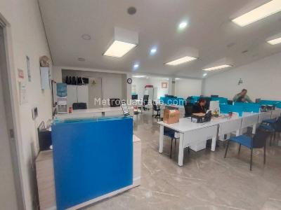 Casa de 5 alcobas en venta en La Magdalena, Bogotá, 379 m² · foto 3 de 20