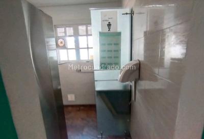 Casa de 5 alcobas en venta en La Magdalena, Bogotá, 379 m² · foto 7 de 20