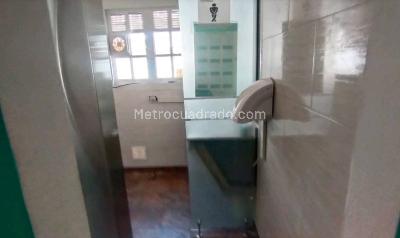 Casa de 5 alcobas en venta en La Magdalena, Bogotá, 379 m² · foto 11 de 20