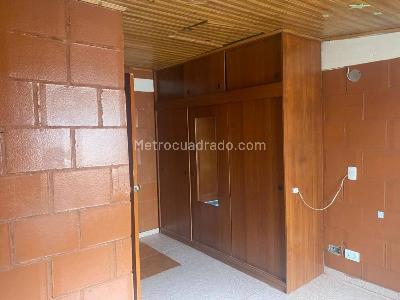 Casa de 2 alcobas en venta en Pinos De Lombardia, Bogotá, 42 m² · foto 17 de 20