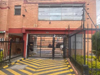 Casa de 2 alcobas en venta en Pinos De Lombardia, Bogotá, 42 m² · foto 2 de 20