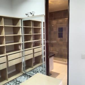 Apartamento de 5 alcobas en arriendo en Salitre Noroccidental, Bogotá, 300 m² · foto 16 de 18