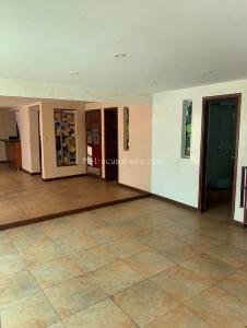 Casa en venta en Villa Mayor Oriental, Bogotá · foto 4 de 20